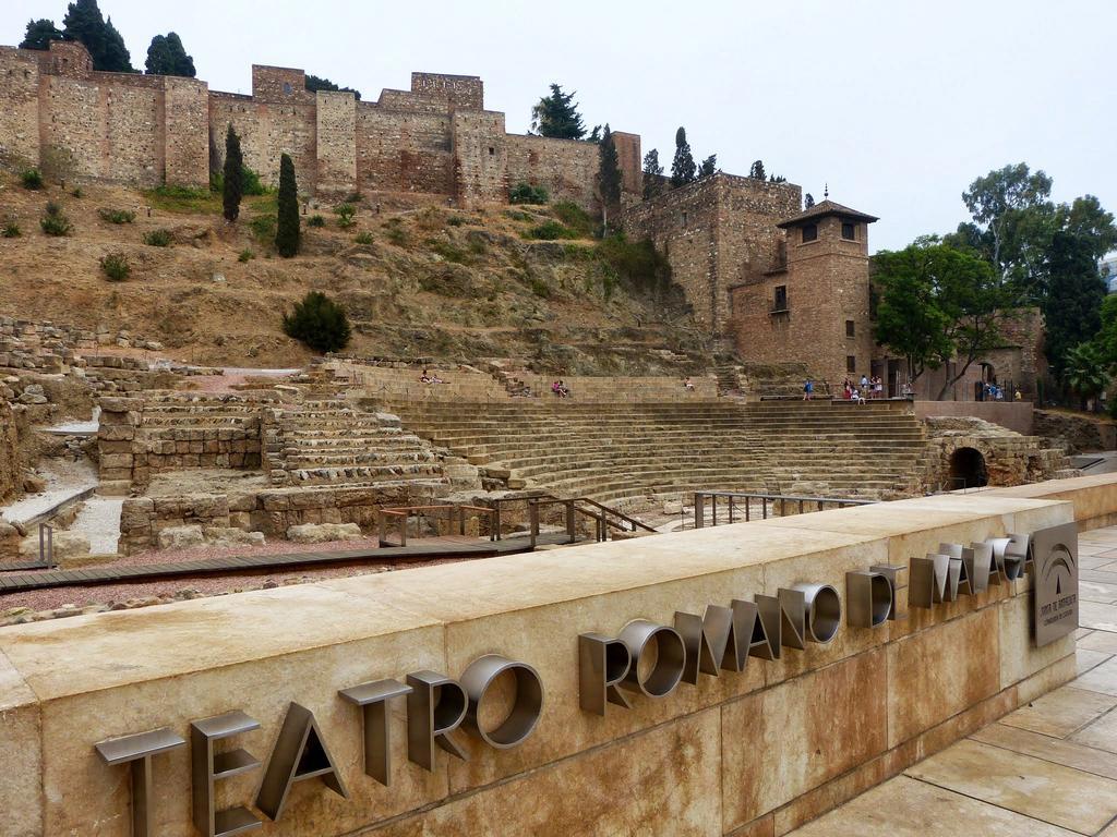 Teatro Cervantes Sigloxxi Apartment Malaga Exterior photo
